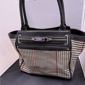 Chaps‎ Black & White Houndstooth Tote Bag  preppy dark academia